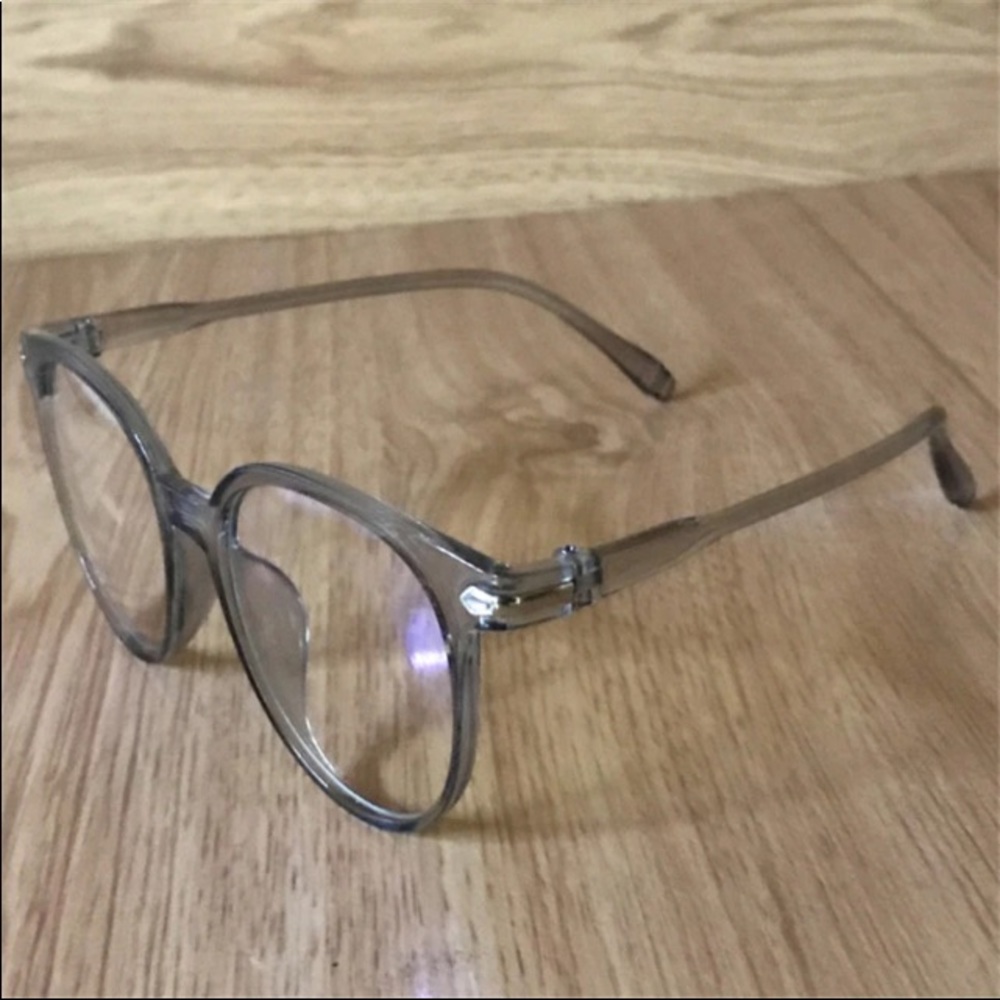 AFFORDABLE BLUE LIGHT BLOCKING GLASSES 🤓 - Picture 2 of 6